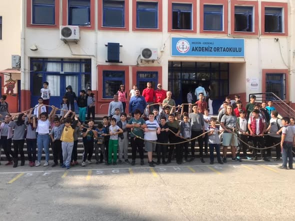 Halat Çekme Federasyonu olarak Erdemli Akdeniz Ortaokuluna misafir olduk...