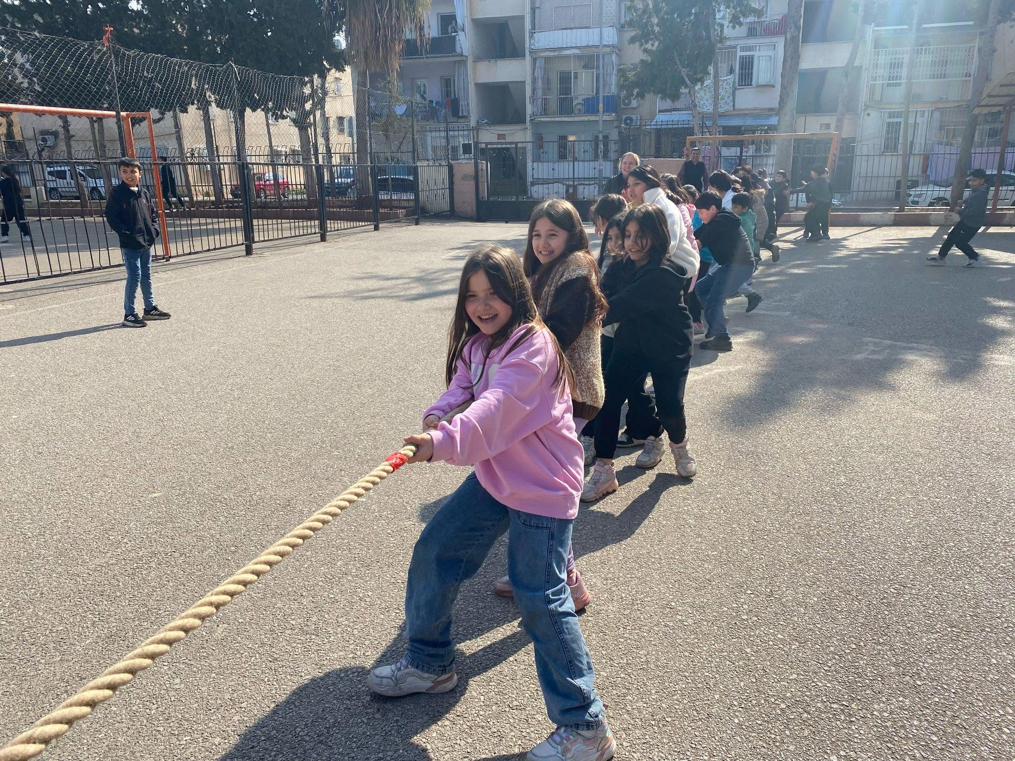 Etkinliğin düzenlenmesinde emeği geçen herkese teşekkür - 1