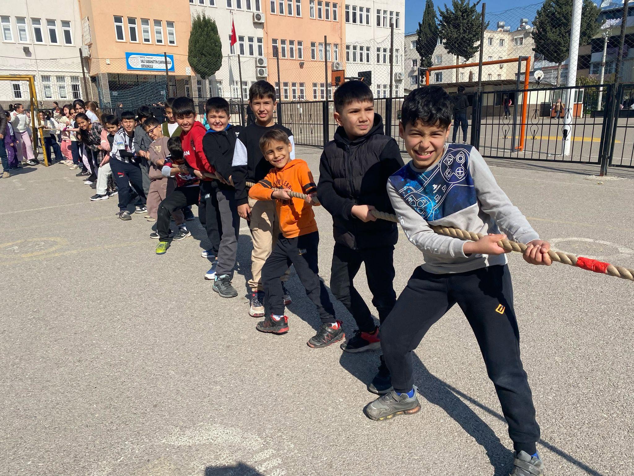 Etkinliğin düzenlenmesinde emeği geçen herkese teşekkür - 2