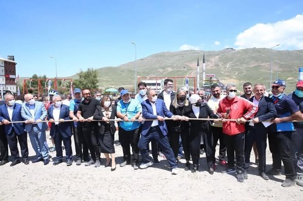 Erciyes Dağında Türkiye'nin En Başarılı Belediye başkanları ile birlikte. - 4